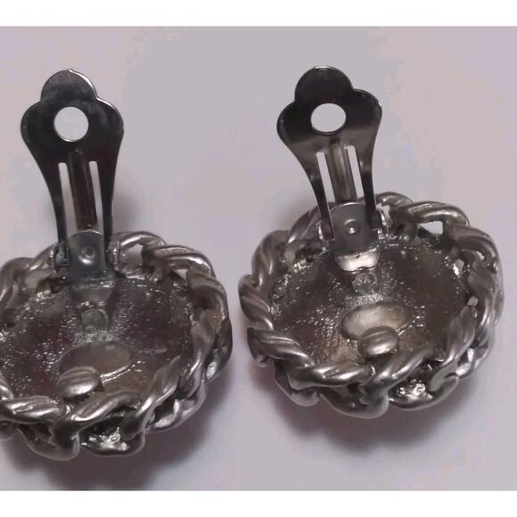 Vintage Earrings Pink Glass Cabochons Dome Clip-on Chunky Silvertone Bezel Set - Picture 3 of 7